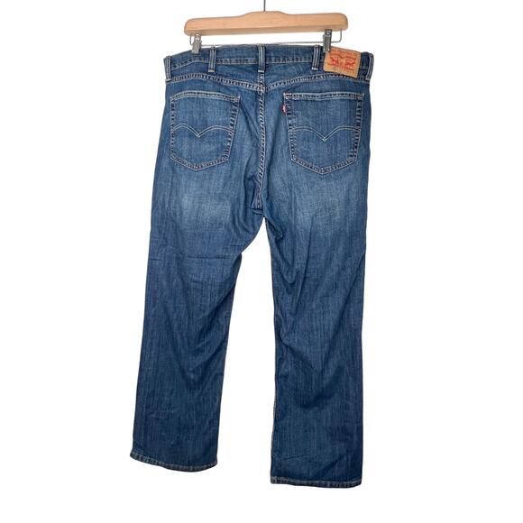 LEVIS 559 Relaxed Straight Fit Jeans Stretch Women's Jeans Size 38x32 - Picture 2 of 7